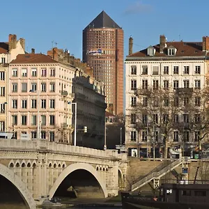Radisson Blu Hotel, 4*, Lyon Frankrike